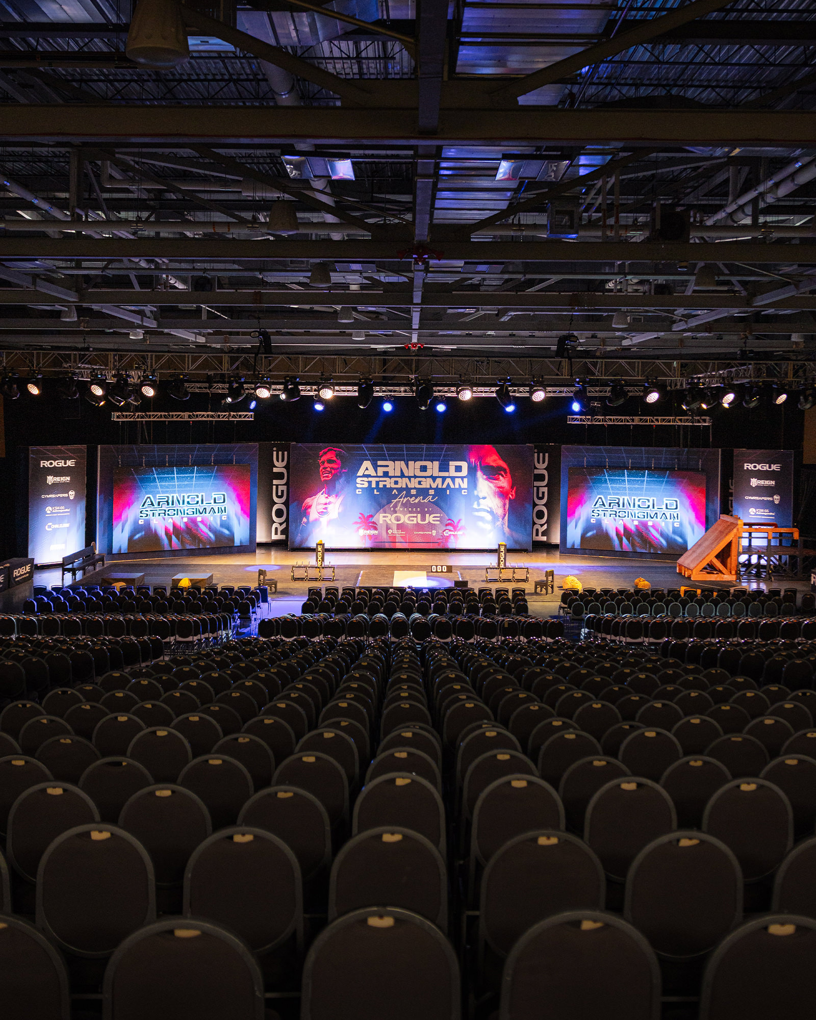 Rogue Fitness at the Arnold Strongman Classic
